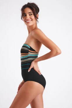 Maillot De Bain Une Pièce Bustier Noir Et Rayé ISABEL ONDURA 9 Maillot De Bain Une Pièce Bustier Noir Et Rayé ISABEL ONDURA -Joli Vetement 22e isabel ondura zha01 dev4