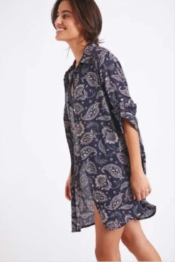 Chemise De Plage Bleu Marine Imprimé Cachemire NOLIE VOILJAYERA -Joli Vetement 22e nolie voiljayer zhi06 dev7