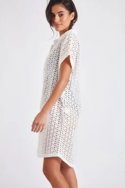 Chemise De Plage Blanche Broderie Anglaise PAQUEA PALACA -Joli Vetement 22e palaca paquea zhe10 dev2