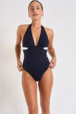 Maillot De Bain 1 Pièce Marine ROXANE TAMARINDO 8 Maillot De Bain 1 Pièce Marine ROXANE TAMARINDO -Joli Vetement 23e roxane tamarindo 14h06 dev1